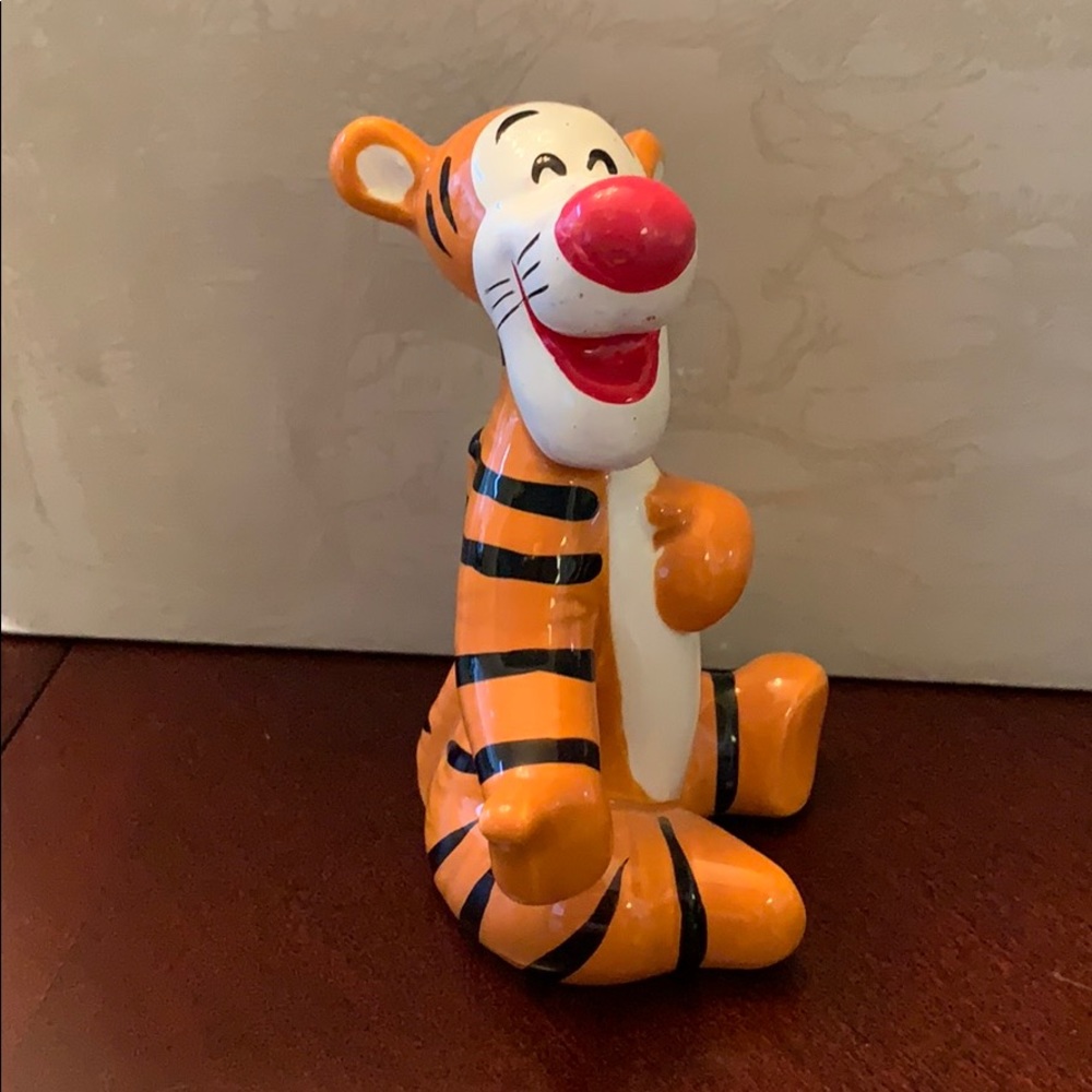 Tigger Figurine